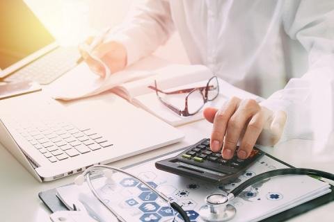 expert-comptable médecins Auderghem